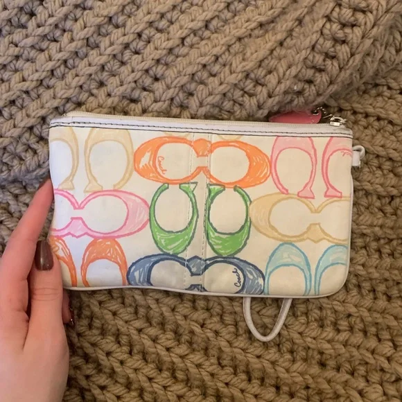 Vintage coach wristlet wallet - Picture 2 of 4